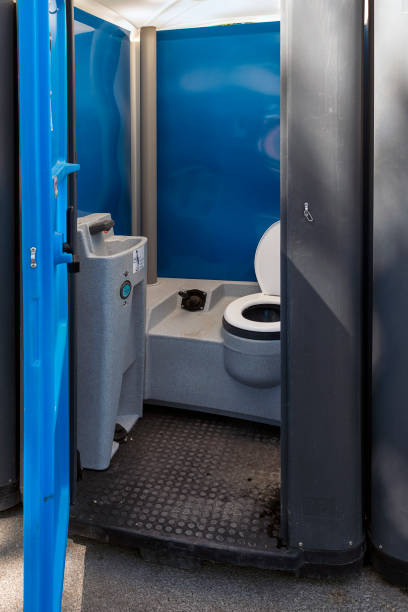 Best High-end porta potty rental  in New Middletown, OH