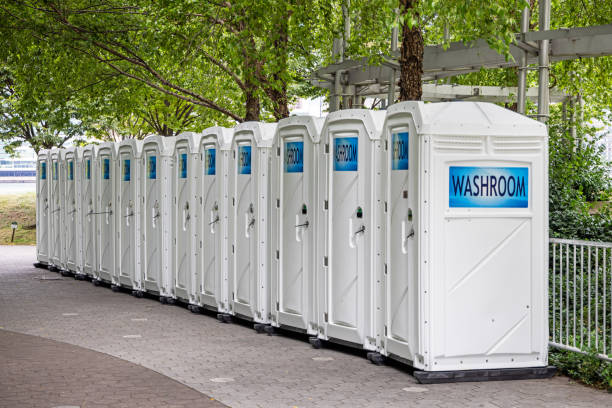 Best Affordable porta potty rental  in New Middletown, OH