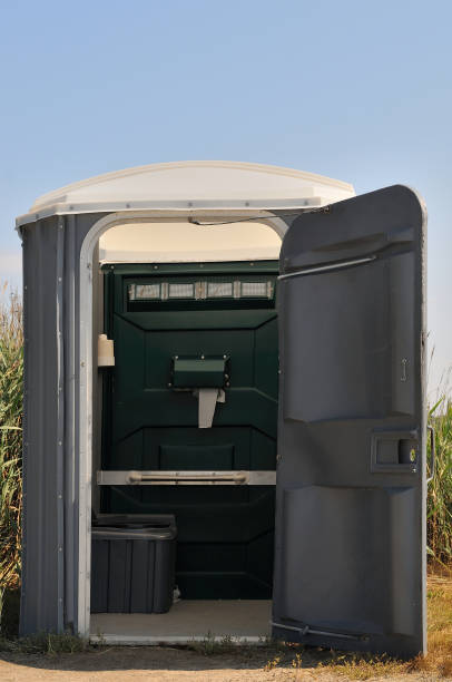 Best Affordable portable toilet rental  in New Middletown, OH